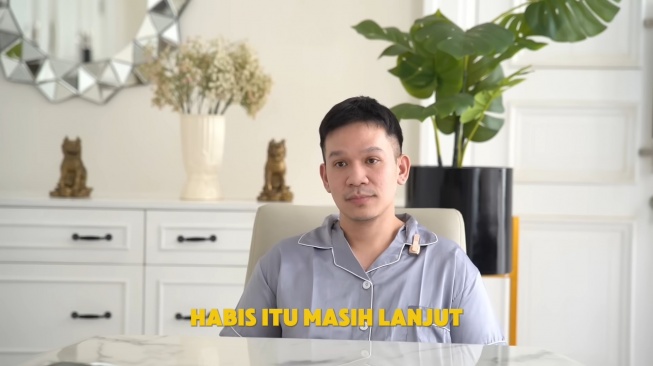 Jordi Onsu klarifikasi soal kasih kejutan ulang tahun untuk Ayu Ting Ting 2 tahun silam (YouTube/Jordi Onsu)