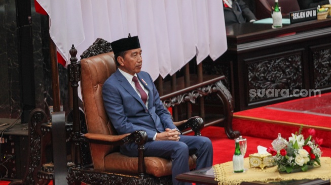 Uang Pensiun Jokowi Per Bulan Setara 30 Kali UMR Solo, Dapat 5 Fasilitas Menyenangkan Ini