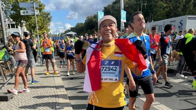 Jadi Finisher Berlin Marathon usai Lawan 85 Ribu Pelari, Misbakhun Curhat soal Rekor Barunya!