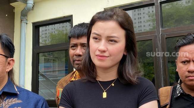 Tak Sengaja Sakiti Anak Karena Stres Menikah dengan Edward Akbar, Kimberly Ryder Mau Berobat ke Psikolog