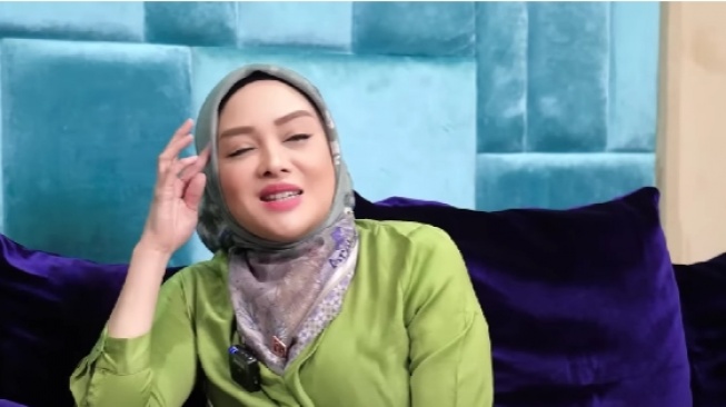 Sesama Ibu Sambung, Terry Putri Curhat ke Ashanty: Mencoba Berbuat Baik Aja