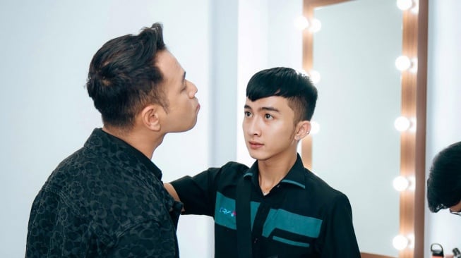 Potret Sensen dan Raffi Ahmad (Instagram/sensen_ahmad)