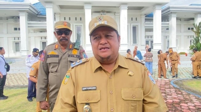 Plt Bupati Nabire Ingatkan ASN Bijak Gunakan Media Sosial