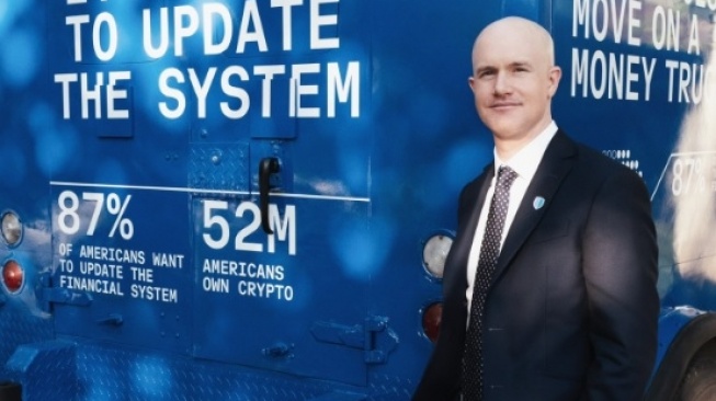 Apa Itu Coinbase yang CEO nya Jadi Orang Terkaya di Dunia?