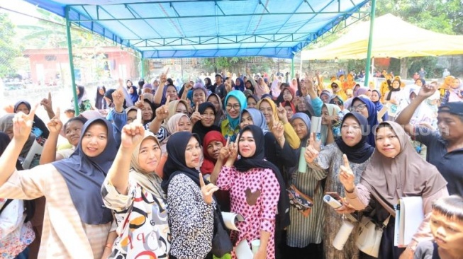 Sapa Warga Serang, Airin Janji Prioritaskan Perlindungan Perempuan dan Anak