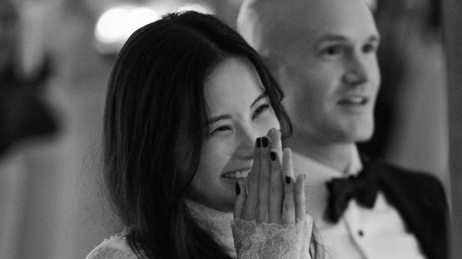 Angela Meng dan Brian Armstrong (X/brianarmstrong)