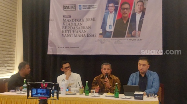 Dosen FH Trisakti: Sudah Saatnya Gaji Hakim Sebagai Wakil Tuhan Sama dengan Wakil Rakyat