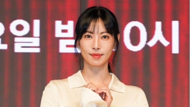 Kim So Yeon Datangi Toko Mainan Dewasa Demi Perannya di A Virtuous Business