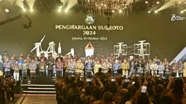 PLN Raih Penghargaan Terbanyak Subroto Award 2024 dari Kementerian ESDM