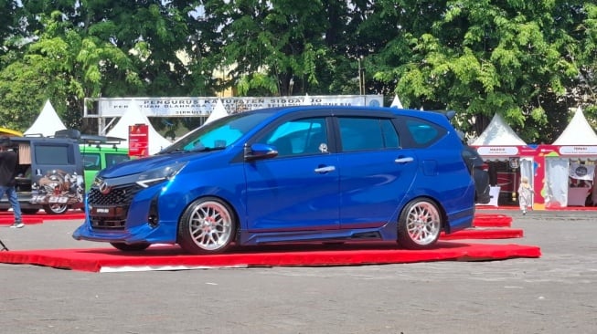 Klub Mobil Daihatsu Dari Berbagai Model Numplek di Akhir Pekan