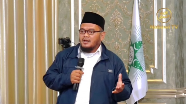 Pendidikan Guru Gembul, Tuai Kontroversi Usai Debat dengan Ustaz Nuruddin Tanpa Referensi