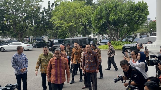 Pimpinan MPR Sambangi Istana Temui Jokowi: Perkenalkan Diri Sekaligus Sampaikan Undangan Pelantikan