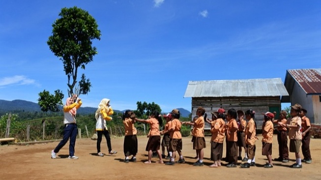 Pendidikan: Pilar Kemajuan yang Terabaikan di Tengah Euforia Pembangunan