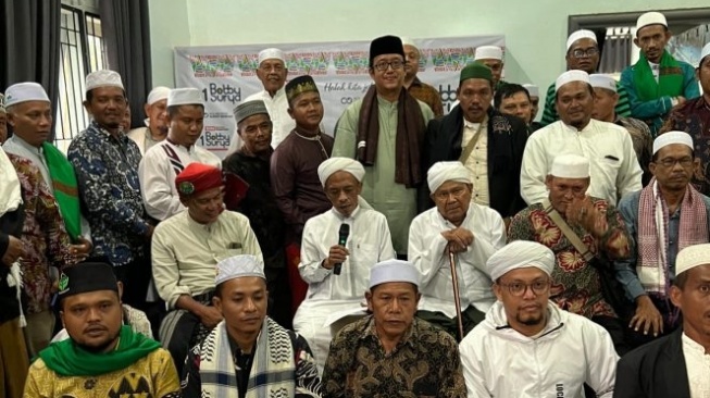 99 Pimpinan Ponpes di Tabagsel Bersatu Menangkan Bobby-Surya di Pilgub Sumut