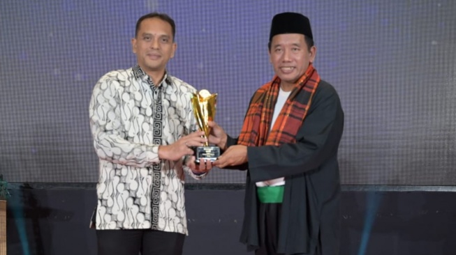 PLN Raih Penghargaan dari Local Media Summit 2024, Konsisten Dukung Perkembangan Media di Daerah