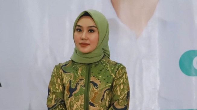 Profil Gita KDI, Cawagub Jabar yang Siap Sejahterakan Single Mom