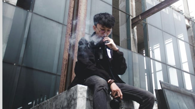 Anak Muda Jadi Generasi Vapor, Vape adalah Alternatif yang Lebih Aman?