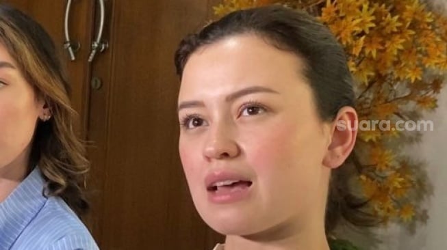 Kimberly Ryder Kesal Edward Akbar Koar-Koar Tak Bisa Temui Anak: Nomor Saya Aja Diblock