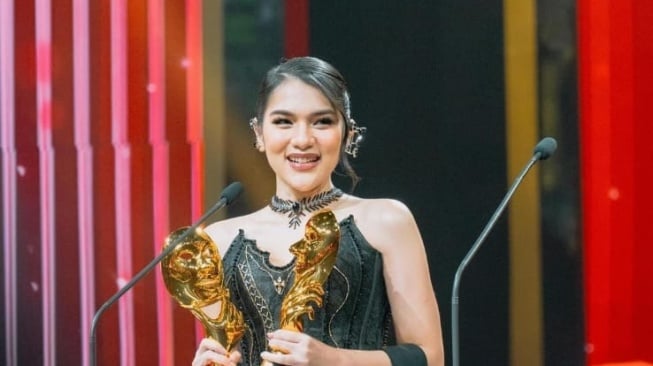 Borong 3 Piala IMA Awards 2024, Davina Karamoy Singgung Kasus P Diddy: Terima Kasih Beyonce