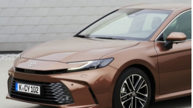 Toyota Camry Terbaru Rilis di Thailand, Indonesia Kapan?