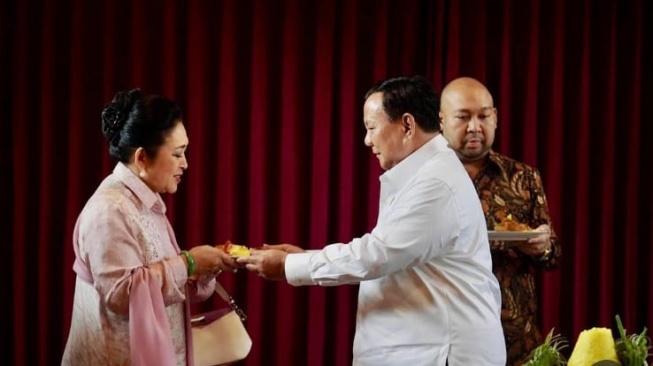 Nyenggol Prabowo, Aksi Titiek Soeharto Desak Ungkap Dalang Pagar Laut Ilegal Tuai Pujian: Ibu Negara Memang Keren