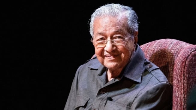 Mahathir Mohamad Sakit Apa? Mantan Perdana Menteri Malaysia Absen Sidang