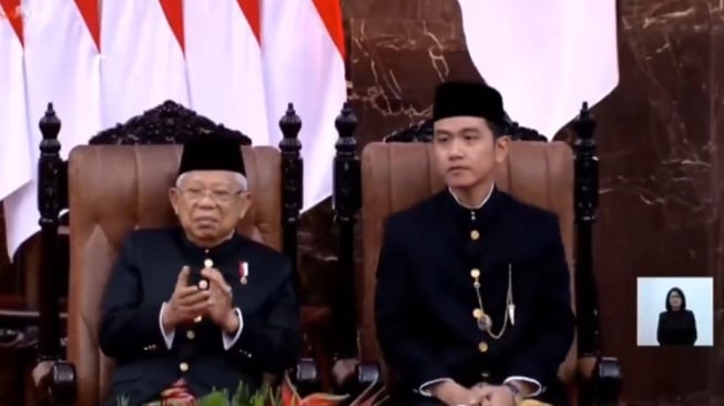 Kaesang Cengengesan Disoraki, Ketua MPR Kepergok Salah Sebut Masa Jabatan Gibran Wapres 2024-2009: Mundur Dong?