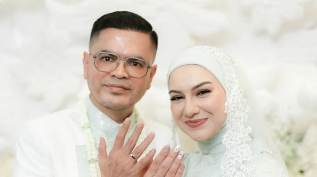 2 Minggu Dinikahi Haldy Sabri, Irish Bella Posting Ayat Al Quran Soal Wanita Terzalimi