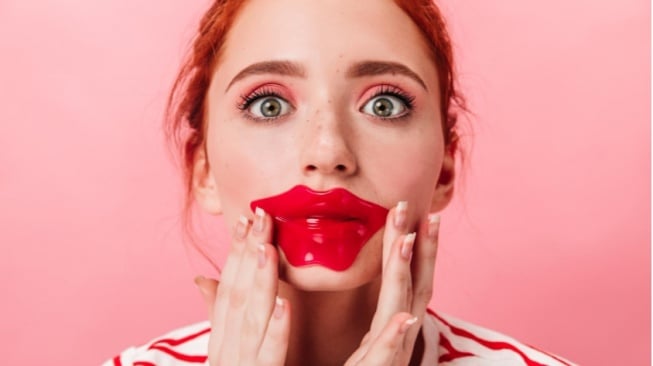 5 Rekomendasi Lip Mask dengan Kandungan Vitamin C untuk Mencerahkan Bibir