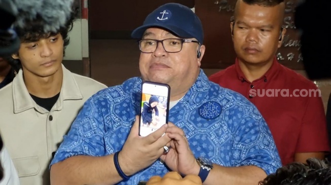 Berstatus Tersangka, Razman Arif Nasution Sesumbar Kinerjanya untuk Vadel Badjideh Tak Terganggu