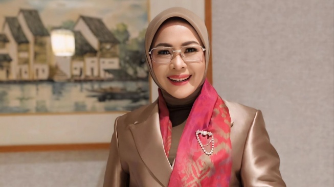 Pendidikan Ana Sofa Yuking, Mantan Pengacara Paula Verhoeven Dipuji Bijak dan Berkelas