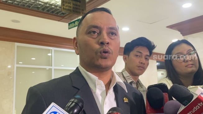 Menteri HAM Natalius Pigai Minta Anggaran Rp20 Triliun, DPR: Kalau ...