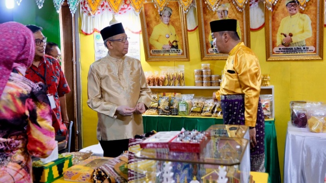 Sutarmidji Dorong Festival Budaya Melayu Jadi Agenda Tahunan untuk Lestarikan Budaya dan Majukan UMKM