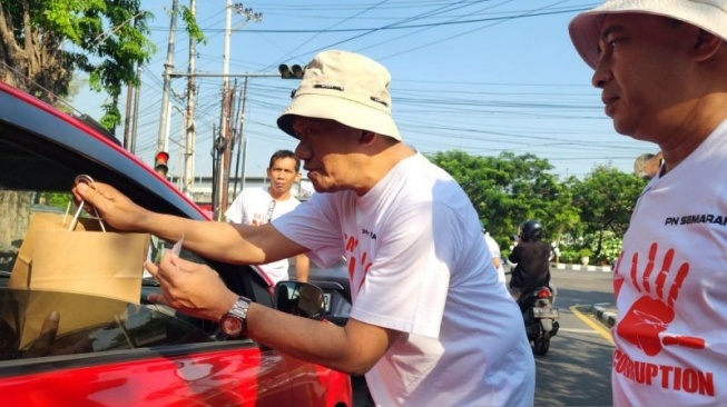 Pengadilan Negeri Semarang Gelar Kampanye Anti-Suap, Tegaskan Komitmen Layanan Bersih