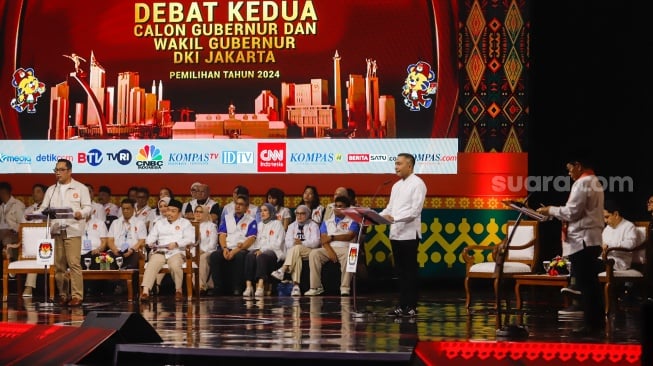 Potret Tiga Paslon Adu Gagasan di Debat Kedua Pilgub Jakarta 2024