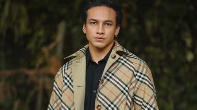 Jefri Nichol Malas Pacaran dengan Artis Lagi, Kini Pilih Anak Kuliahan