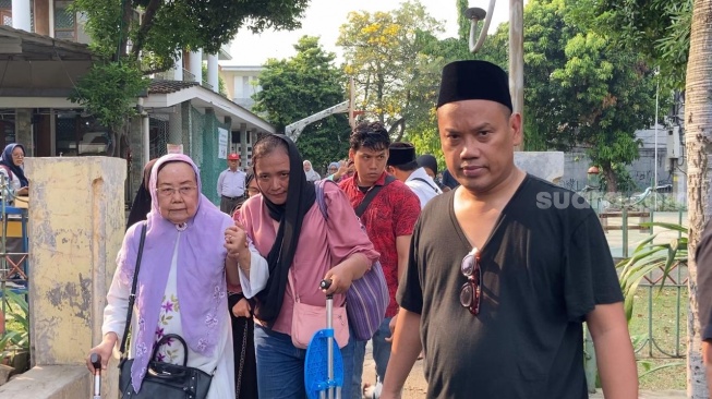 Pesan Ayah ke Uya Kuya Sebelum Meninggal: Jadi Anggota Dewan Jangan Bikin Malu