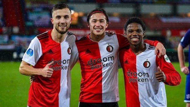 Pemain keturunan Indonesia, Jordy Wehrmann (tengah) saat masih membela Feyenoord. [Dok. Instagram/@jordywehrmann]