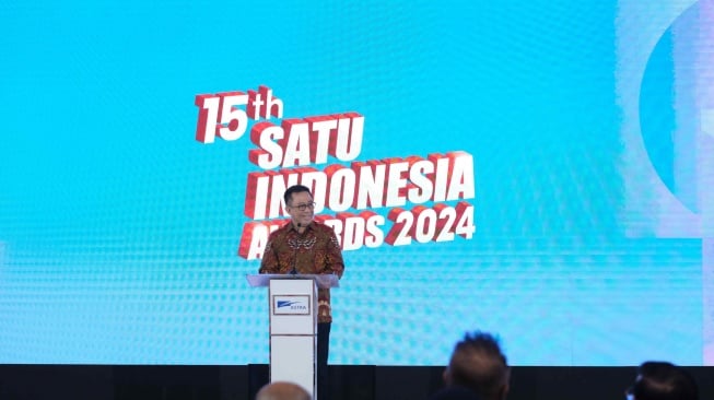 Presiden Direktur Astra Djony Bunarto Tjondro saat memberikan sambutan pada acara Awarding 15th SATU Indonesia Awards 2024 (29/10) [Astra]