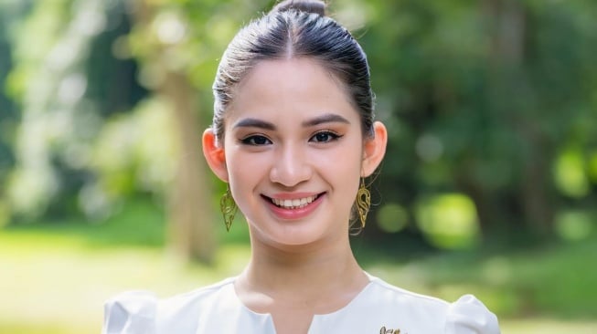 Profil dan Pendidikan Chanreaksmey Loy, Miss International Kamboja Disorot Lancar Bahasa Indonesia