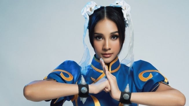 Potret Halloween Anya Geraldine Cosplay Jadi Chun Li (Instagram)