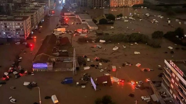 Banjir Menerjang Spanyol, Begini Kondisi Parkiran Bawah Tanah yang Diduga jadi 'Kuburan Massal' di Pusat Perbelanjan