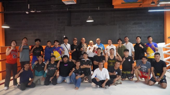 Peserta uji coba olahraga beladiri Muaythai (Try Out) To Fight Tahun 2024 di Batam, 3 November 2024 [suara.com/doc. Muaythai Kepri]