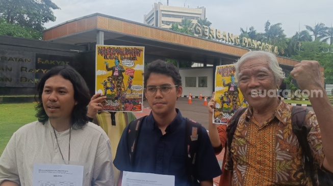 Kirim Surat ke MPR, Gemas Tolak Pemberian Gelar Pahlawan ke Presiden Soeharto