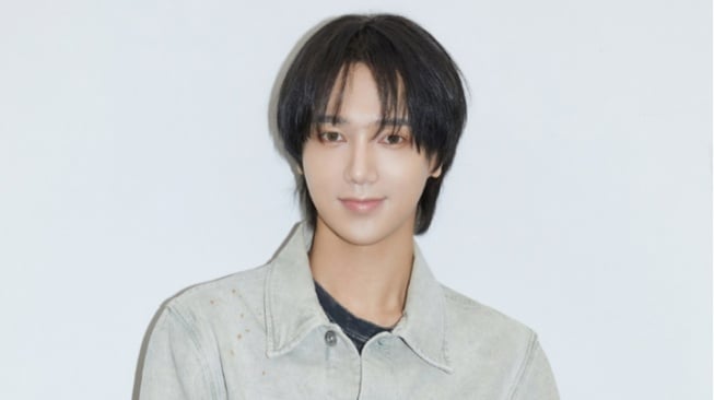 Yesung Ungkapkan Perasaan Cinta yang Rumit Lewat Lagu It's Complicated