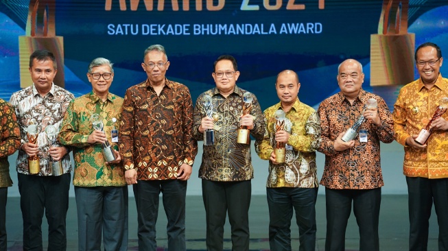 Pemprov Jatim Borong 3 Penghargaan Bhumandala Award