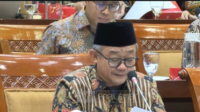 Mendikdasmen Beberkan Program Prioritasnya di DPR, Pelajaran Matematika Akan Diterapkan Sejak TK