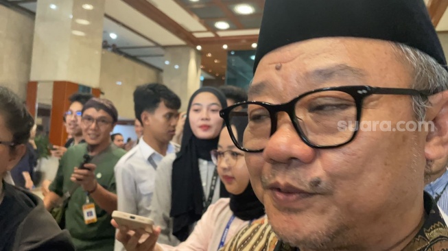 Menteri Pendidikan Dasar dan Menengah (Mendikdasmen), Abdul Muti. (Suara.com/Bagaskara)