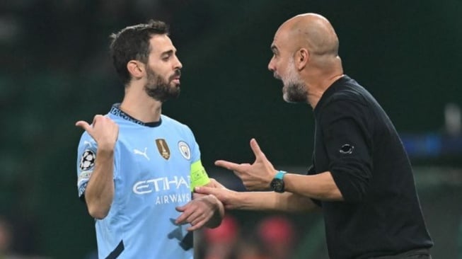 Pasca kekalahan memalukan di markas Sporting Lisbon, Pep Guardiola secara terbuka malah tunjukkan ada kondisi tidak bagus di internal Manchester City. [Instagram]