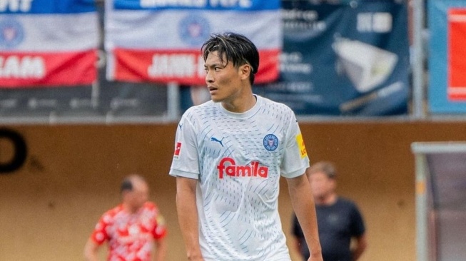 Penyerang Jepang yang bermain di Holstein Kiel, Shuto Machino. [Dok. Instagram/@machino9.30]